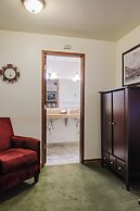 Crystal Mountain Hotels