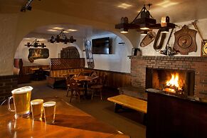 Crystal Mountain Hotels