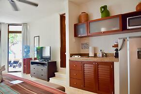 Playa Palms Beach Hotel