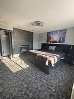 Plymouth Suites Hotel