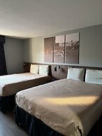 Plymouth Suites Hotel