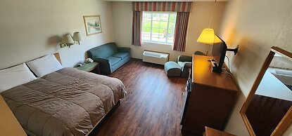 Plymouth Inn