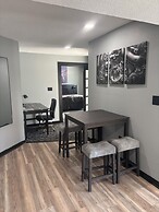 Plymouth Suites Hotel
