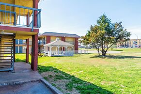 Castle Inn & Suites By OYO Chickasha