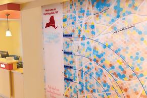 TownePlace Suites by Marriott Republic Airport Long Island