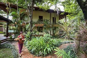 AMATAO Tropical Residence