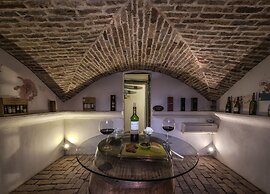 AMATAO Tropical Residence