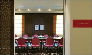 Vivanta Vijayawada, MG Road