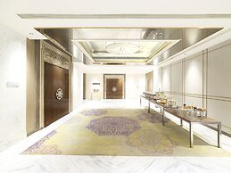 Vivanta Vijayawada, MG Road