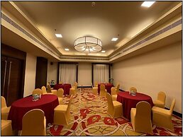 Vivanta Vijayawada, MG Road