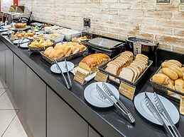 Hotel Cassino Tower Campinas Cambui By Nacional Inn