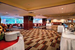 Four Points by Sheraton Victoria Gateway