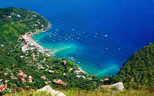 Punta Campanella Resort & SPA