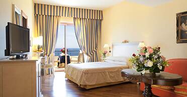 Punta Campanella Resort & SPA