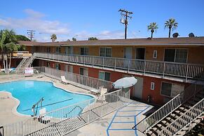 Chateau Inn and Suites