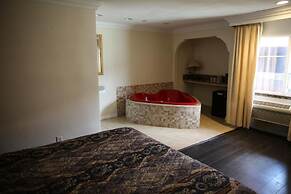 Chateau Inn and Suites