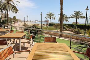 Senator Águilas Hotel