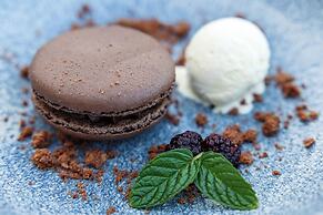 Senator Águilas Hotel