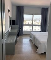 Senator Águilas Hotel