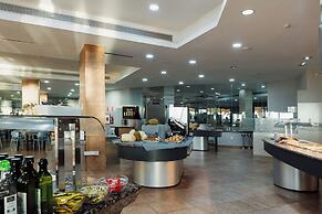 Senator Águilas Hotel