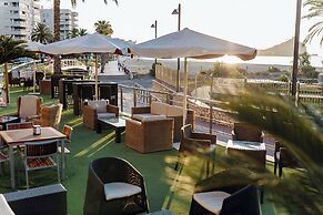 Senator Águilas Hotel