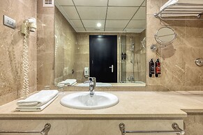 Senator Águilas Hotel