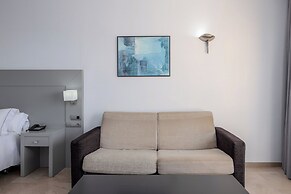 Senator Águilas Hotel