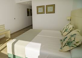 Senator Águilas Hotel