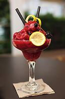 Senator Águilas Hotel