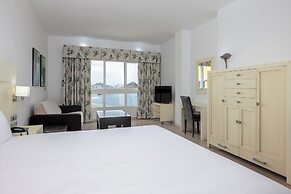 Senator Águilas Hotel