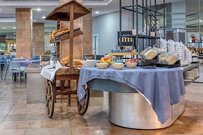 Senator Águilas Hotel