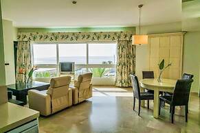 Senator Águilas Hotel