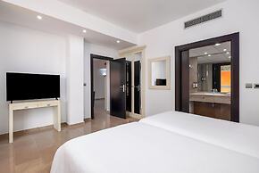 Senator Águilas Hotel