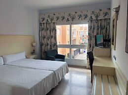 Senator Águilas Hotel