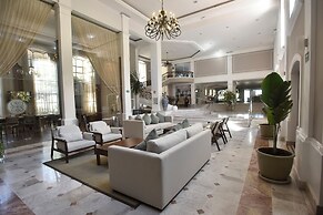 Plaza Camelinas Hotel