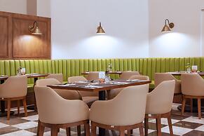 Plaza Camelinas Hotel