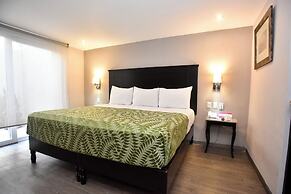 Plaza Camelinas Hotel