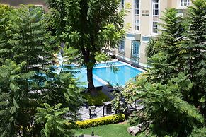 Plaza Camelinas Hotel