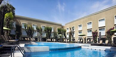 Plaza Camelinas Hotel