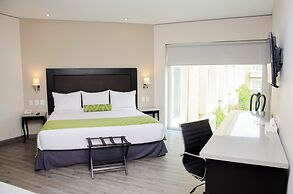 Plaza Camelinas Hotel