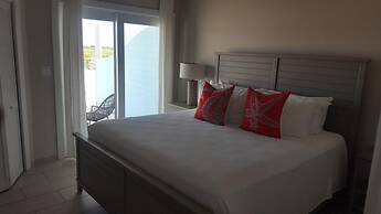 Cape Eleuthera Resort & Marina