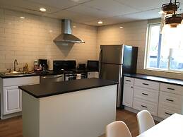 Glacier Basecamp Lodge