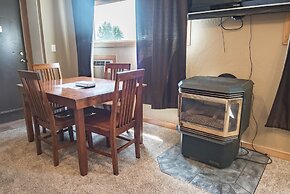 Glacier Basecamp Lodge