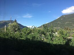 Glacier Basecamp Lodge