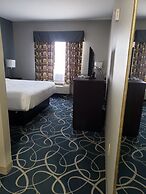 Days Inn & Suites by Wyndham Cleburne TX