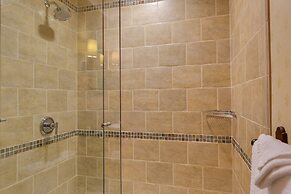 The Lodge at Bronze Buffalo Ranch