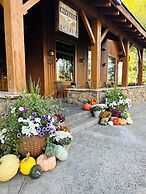 The Lodge at Bronze Buffalo Ranch
