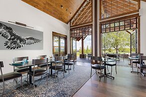 The Lodge at Bronze Buffalo Ranch