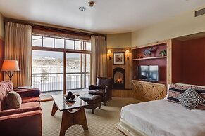 The Lodge at Bronze Buffalo Ranch