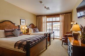 The Lodge at Bronze Buffalo Ranch